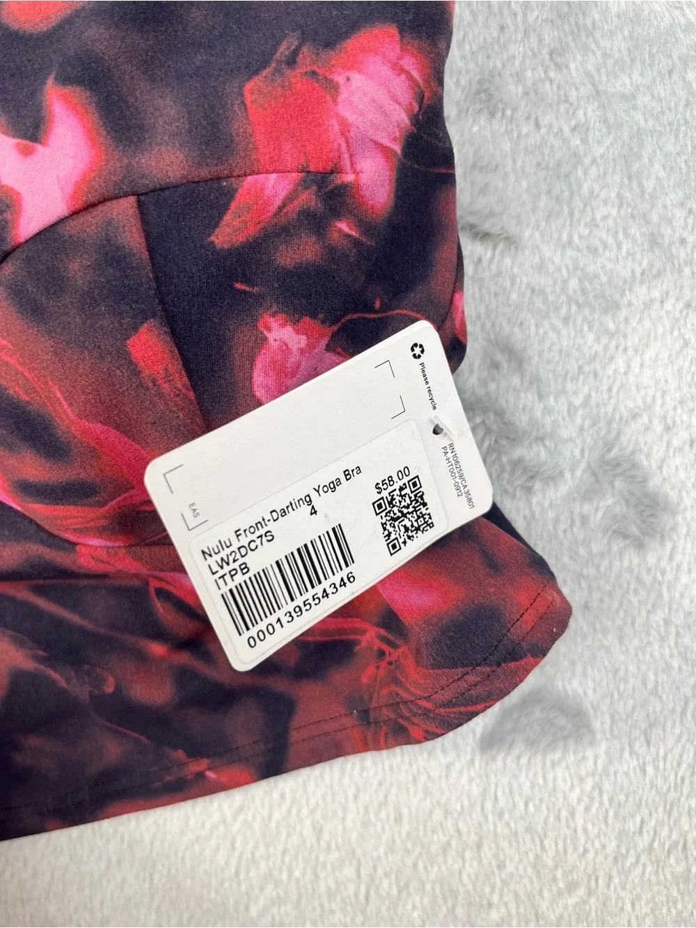 NWT Lululemon Nulu Front-Darting Yoga Bra Size 4 Pink Black Longline Soft